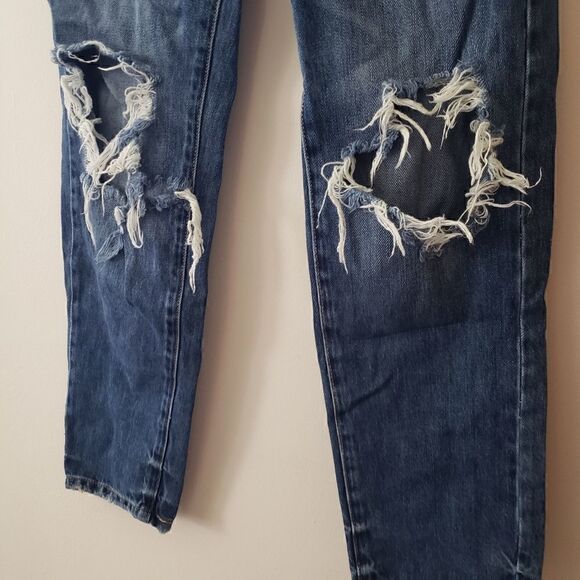 Garage Mom Jeans Distressed 3 - Picture 2 of 8